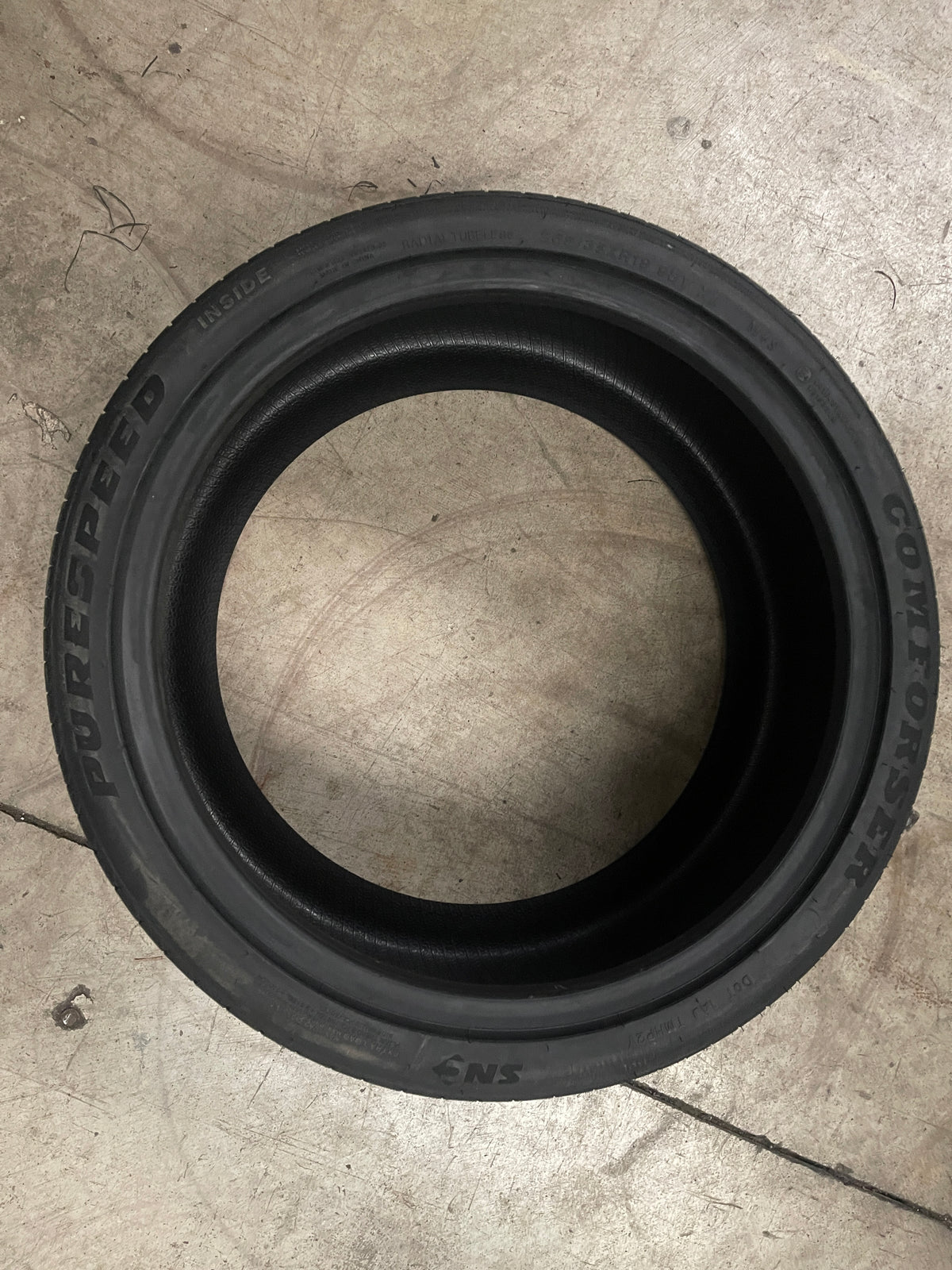 265/35ZR19 Comforser Purespeed UHP Tyre 98Y XL Zoom Tyres Otahuhu