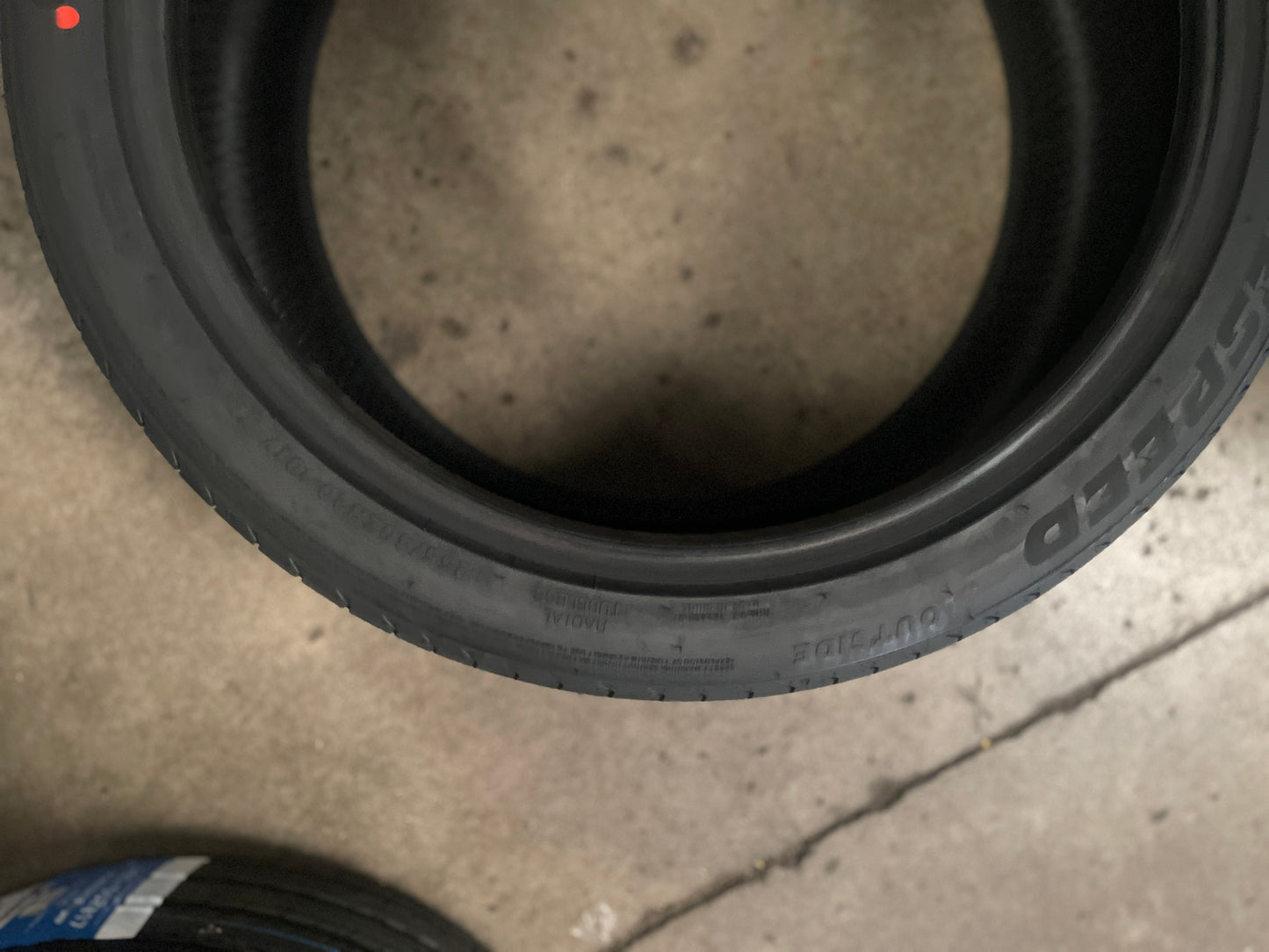 255/40R20 101Y XL Comforser – New Tyre | SUV / Performance