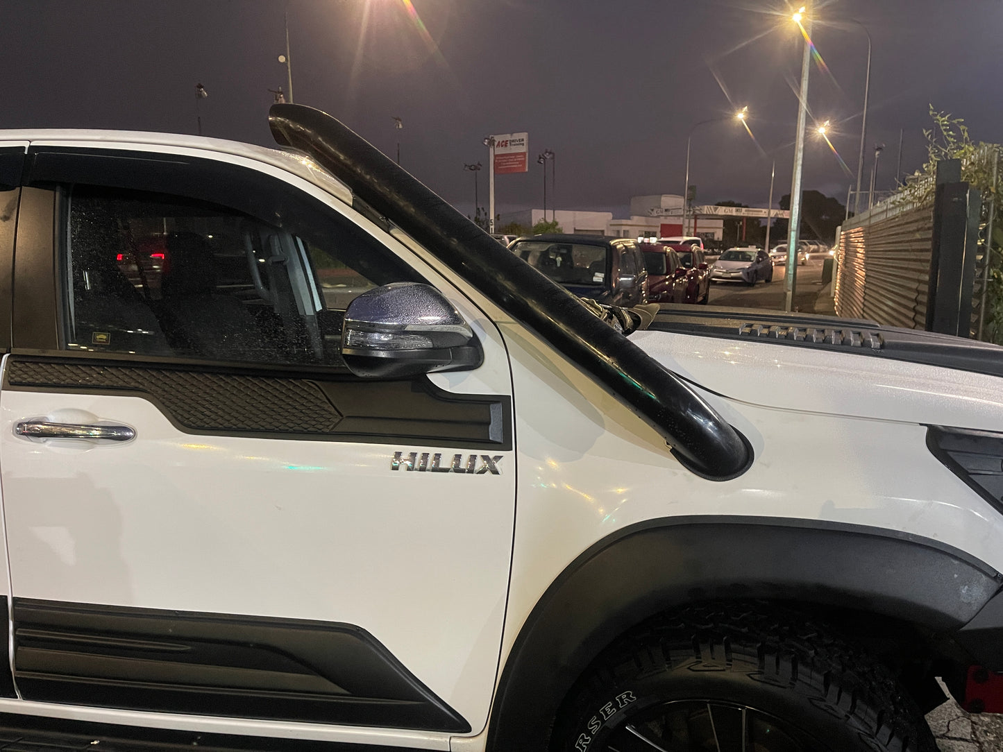 Stainless Steel Snorkel Black - Suitable for Toyota Hilux 2005-2014