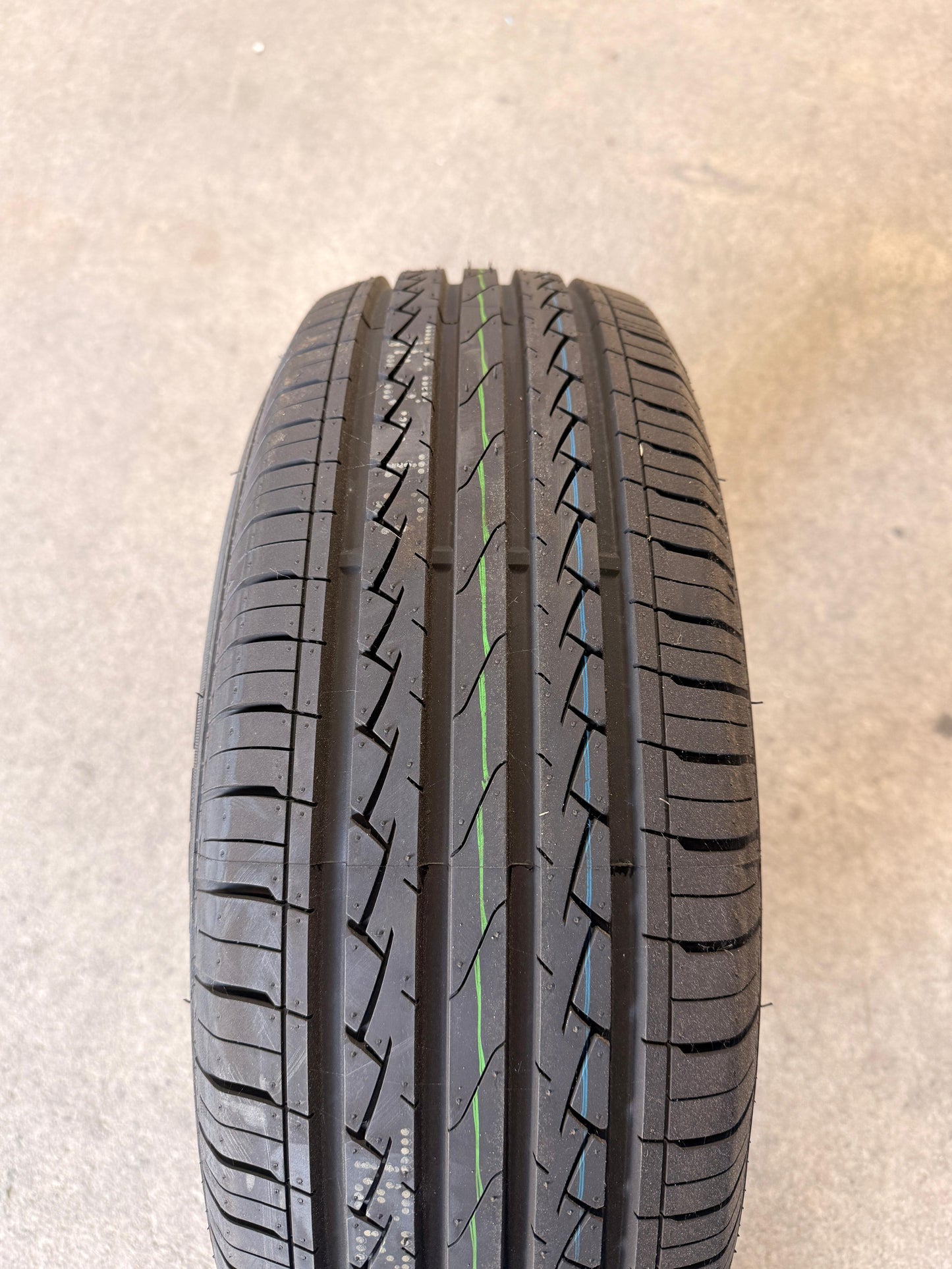 205/70R14 85H – Comforser New Tyre | Passenger Car | All-Season