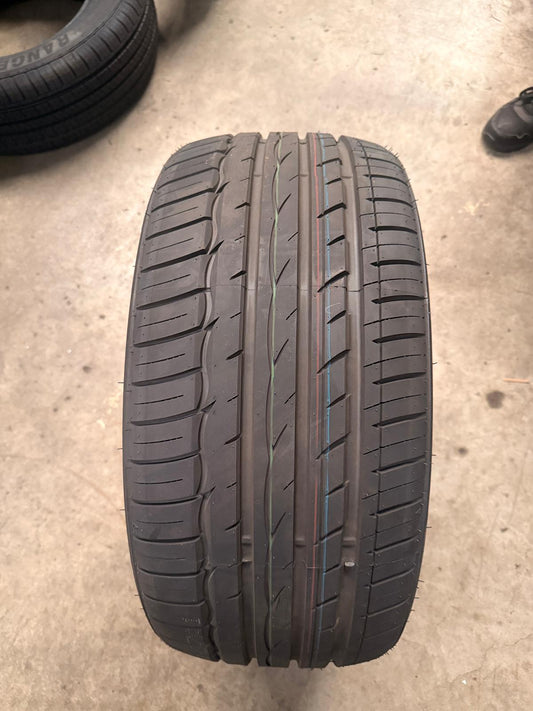 255/35R20 Comforser CF720 Tyre 97W XL