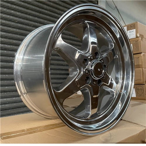 17x9.5 5x114.3 Silver Polish Alloy Mag Wheels ET35 – Set of 4