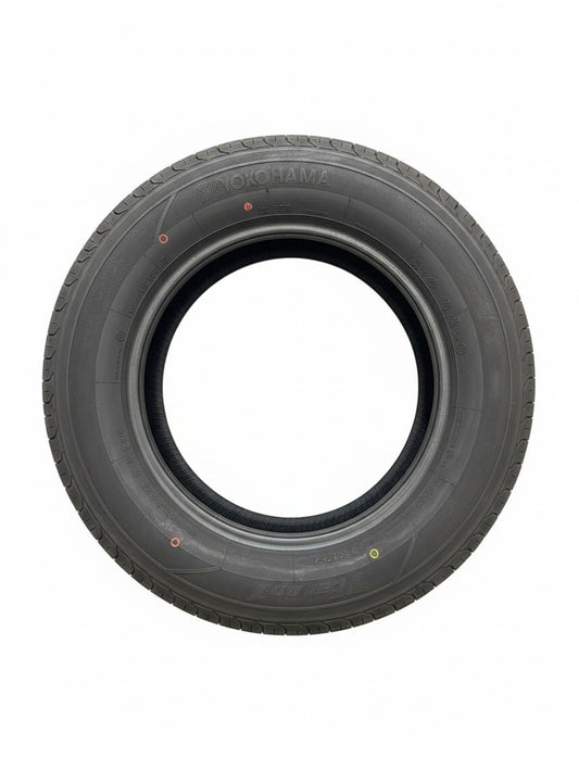 Zoom Tyres Otahuhu Yokohama E400 215/60R16 95H passenger radial tyre for everyday road use