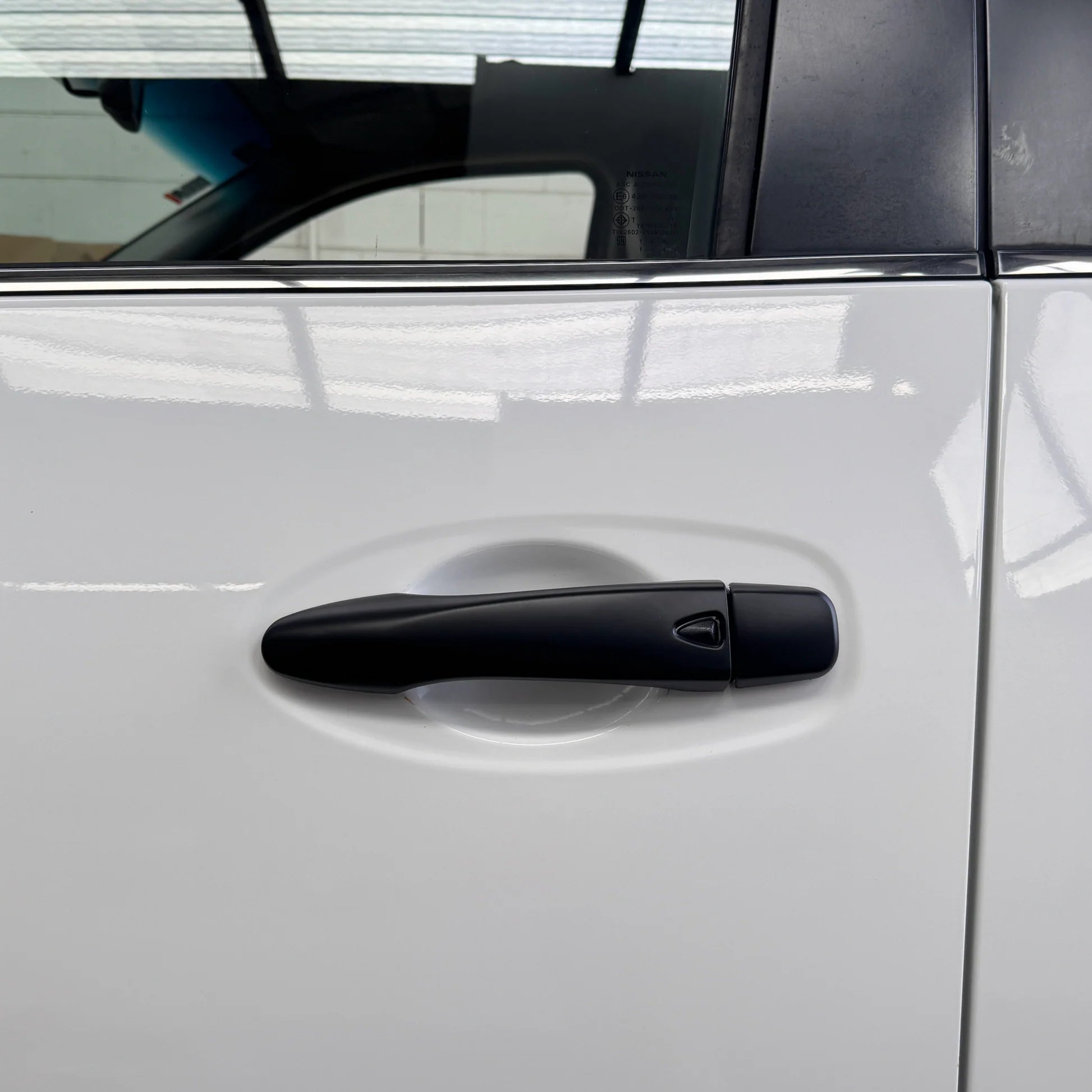Door Handle Cover with Sensor - Suitable for Nissan Navara NP300 2015-2023 Zoom Tyres Otahuhu