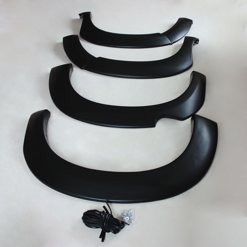 Toyota Hilux 2011–2014 Fender Flares Smooth OEM set for all four wheel arches – view 4