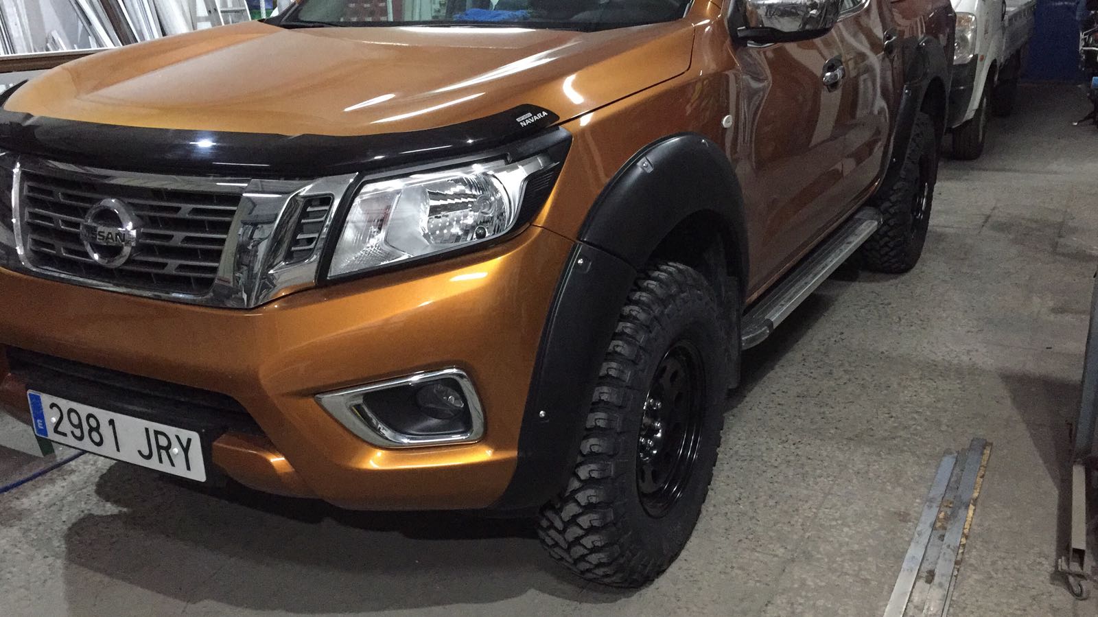 Fender Flare Bolts Modified - Suitable for Nissan Navara NP300 ST/STX 2015 - 2020 Zoom Tyres Otahuhu