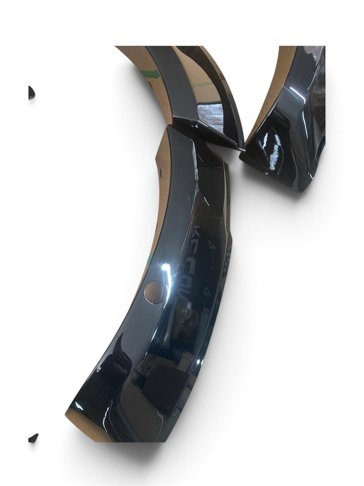 Fender Flares Smooth Gloss Black with Sensor Holes – Suitable for Ford Ranger Wildtrak 2023–2025 – view 2