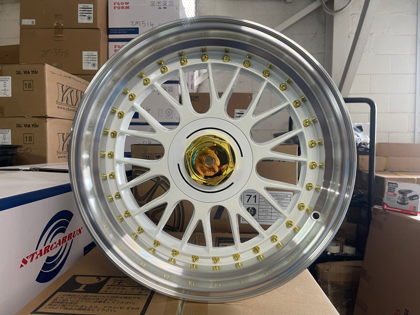 17x8.5 White Alloy Wheels 4x100 / 5x100 ET20 Gold Rivets – Set of 4
