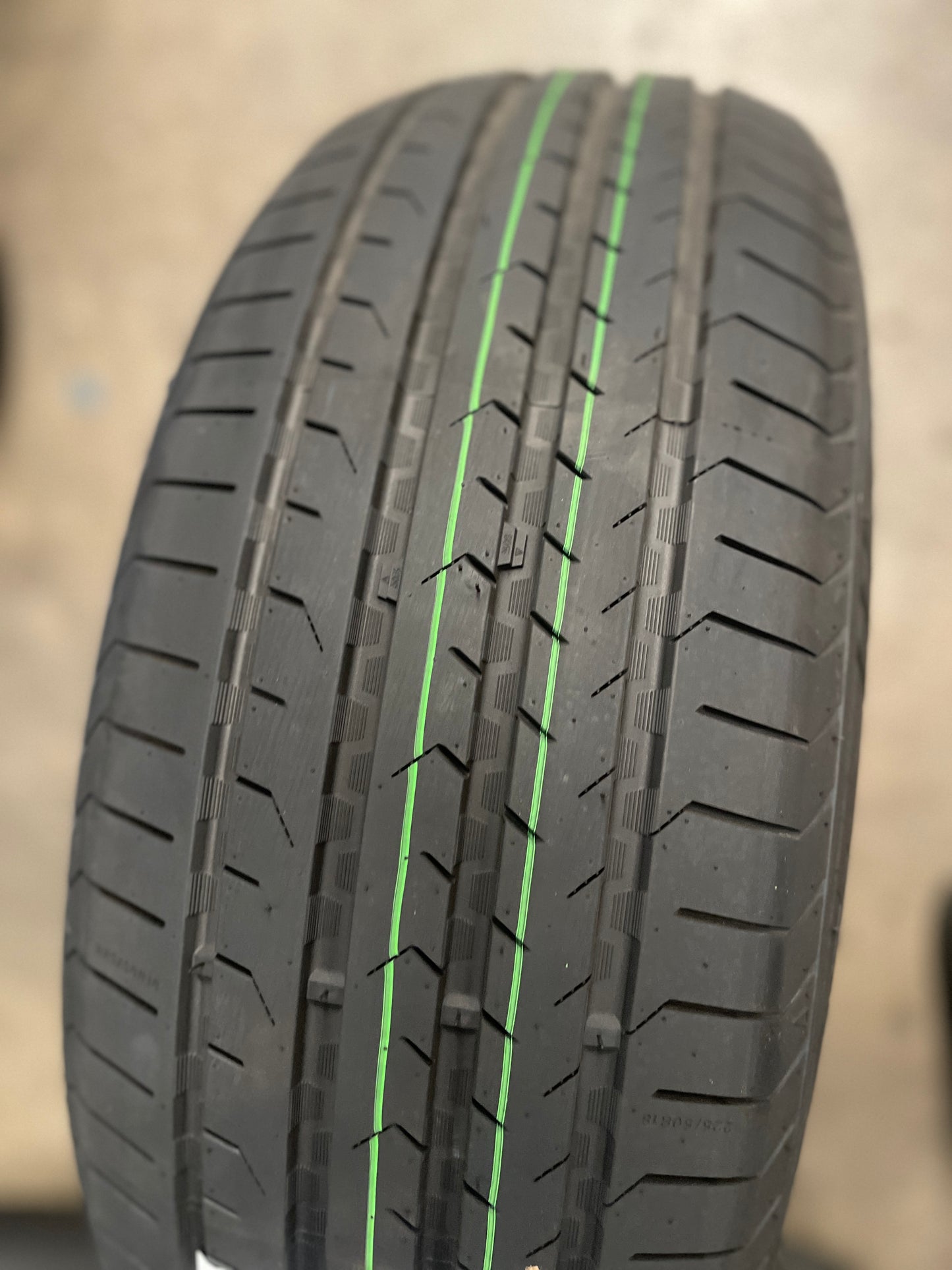 225/50R18 95W Comforser – New Tyre | Passenger / SUV