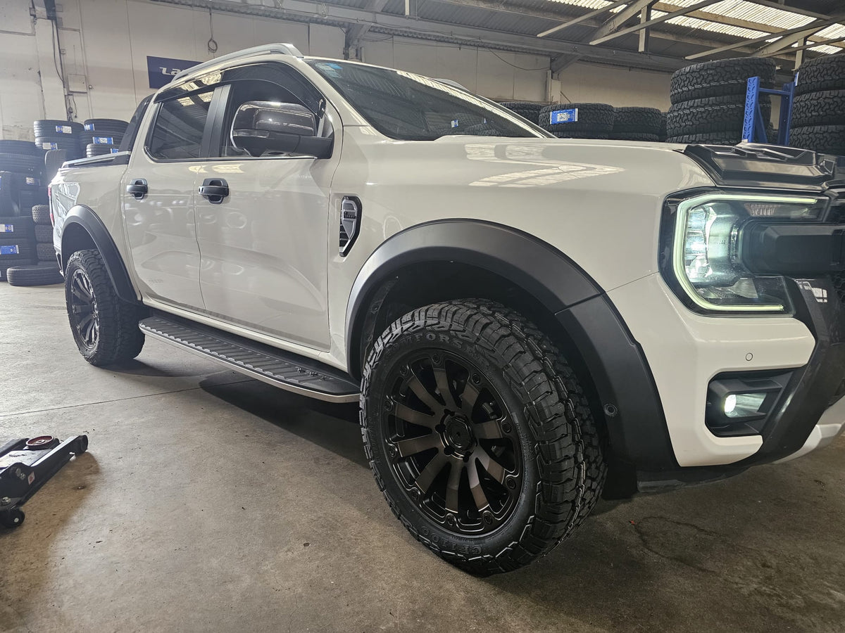 Fender Flares Smooth – With Sensor Holes – Suitable for Ford Ranger 2023–2025 Wildtrak Zoom Tyres Otahuhu