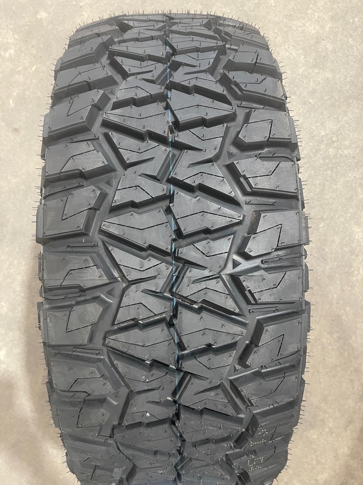 LT285/70R17 Comforser CF9000 RT 126/123Q 10PR Rugged All-Terrain Tyre Zoom Tyres Otahuhu