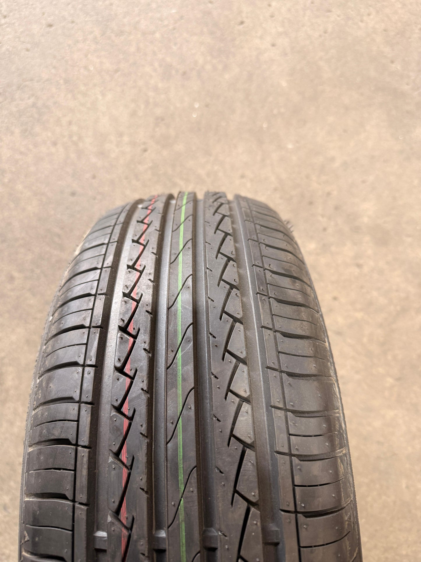 185/55R15 82V – Comforser New Tyre | Passenger Car | All-Season