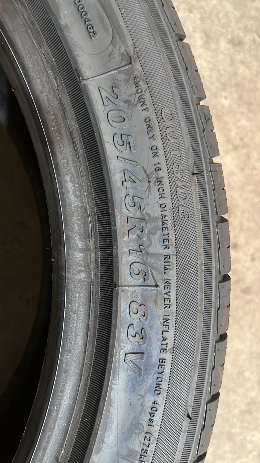 205/45R16 83V – Comforser New Tyre | High Performance | All-Season