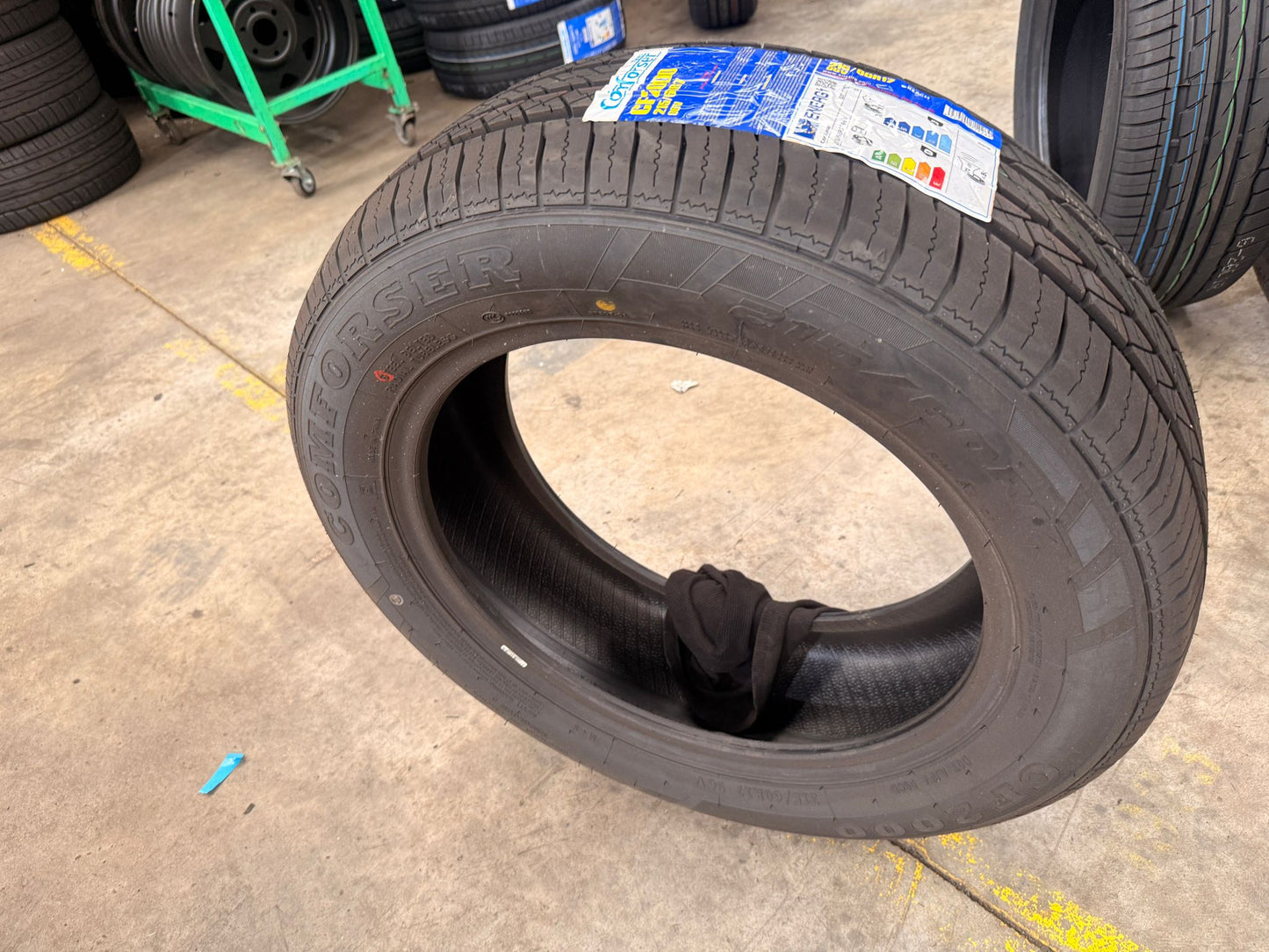 215/60R17 96V – Comforser New Tyre | SUV | All-Season
