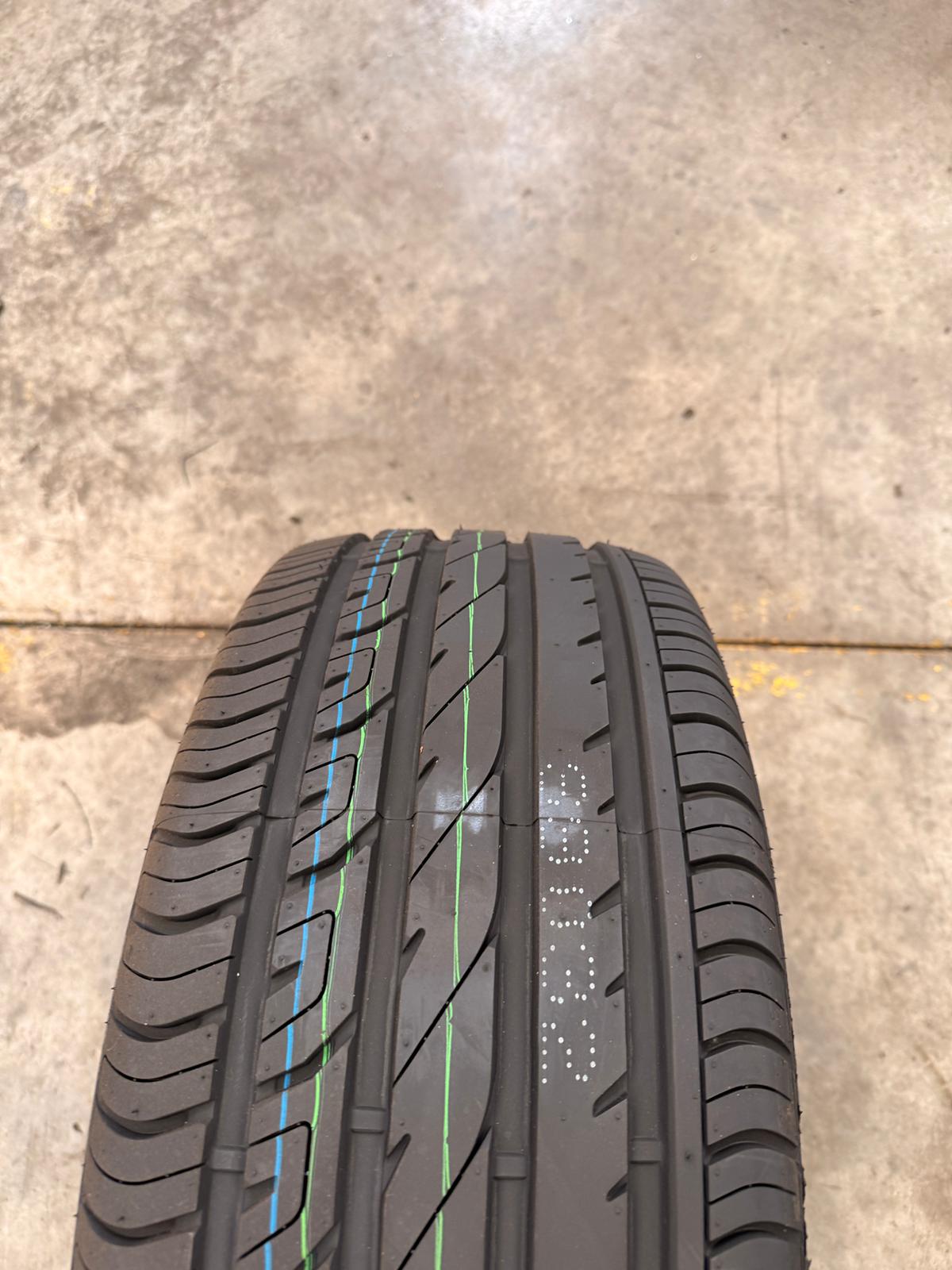 235/45R17 87W XL – Comforser New Tyre | Performance Car | All-Season