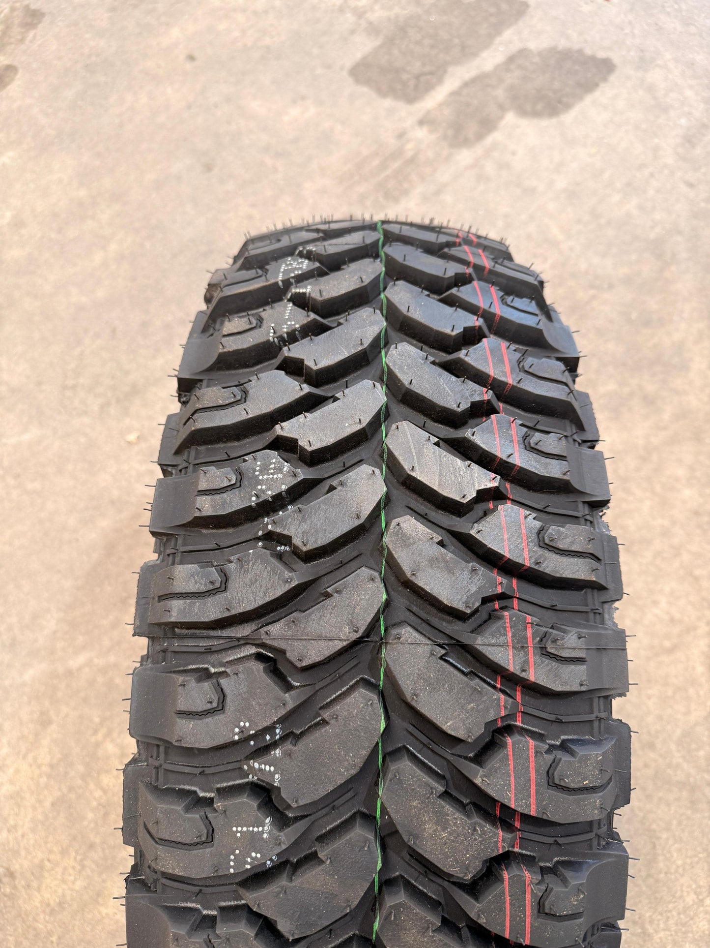 265/75R16 123/120Q 10PR MT – Comforser New Tyre | 4WD / Ute | Mud-Terrain
