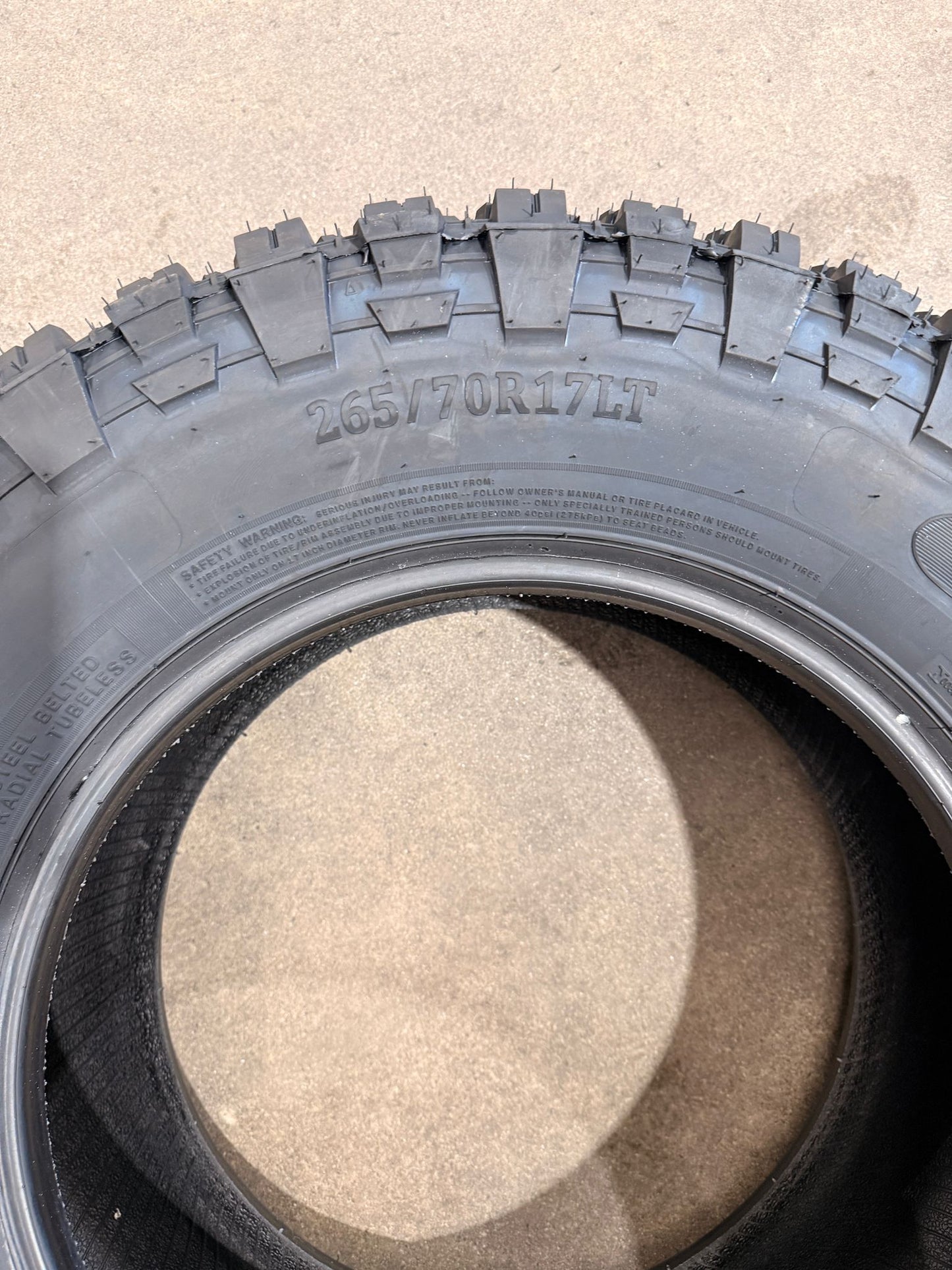 265/70R17 121/118Q 10PR MT – Comforser New Tyre | 4WD / Ute | Mud-Terrain
