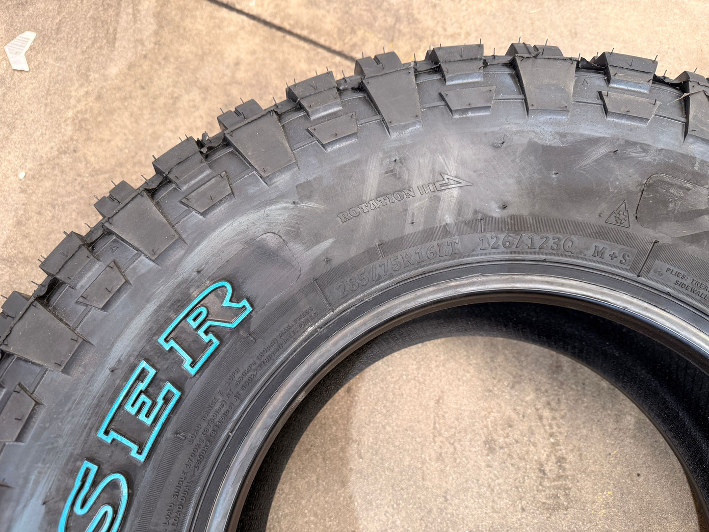 285/75R16 126/123Q 10PR MT – Comforser New Tyre | 4WD / Ute | Mud-Terrain