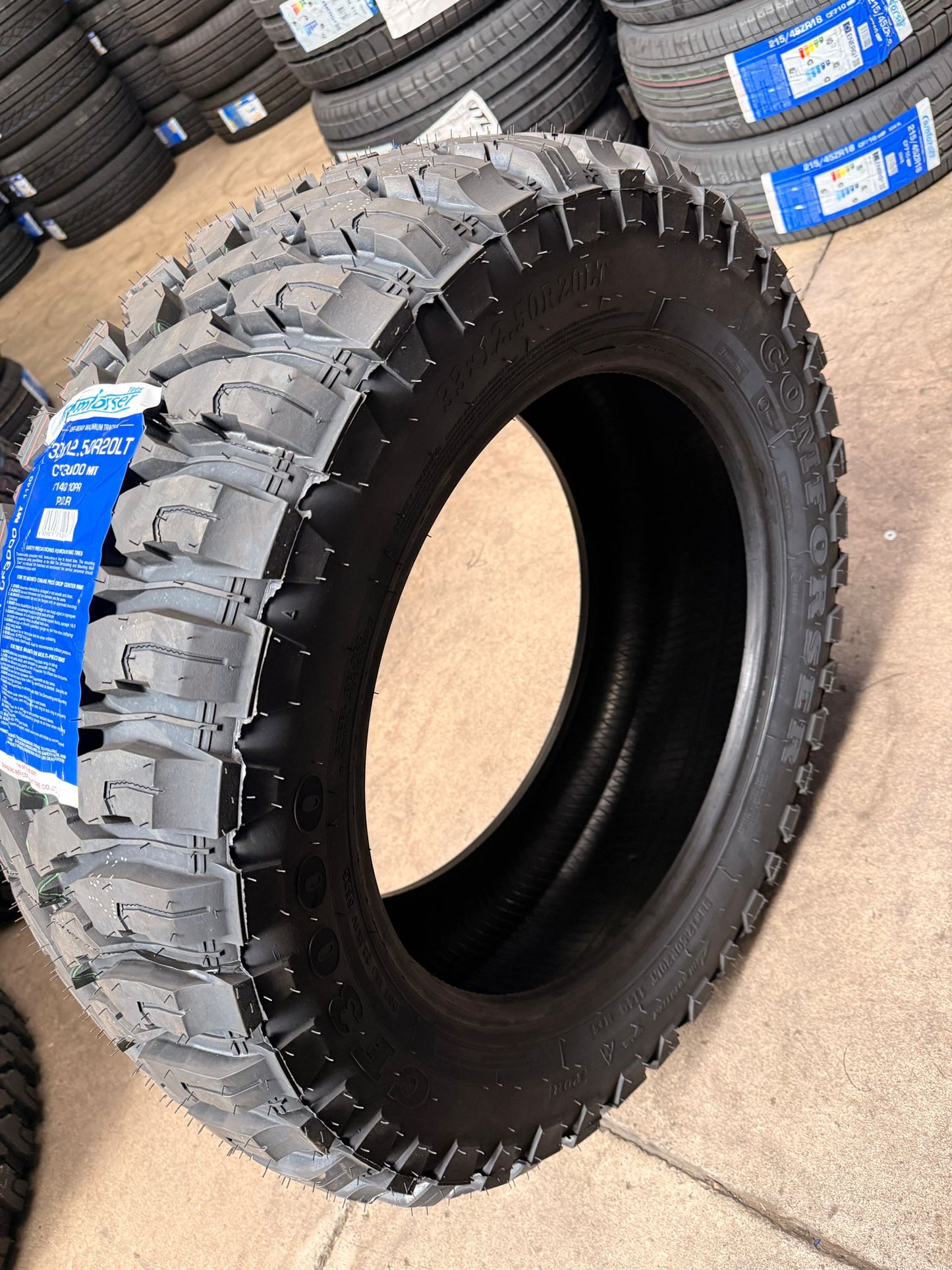 33x12.5R20 Rovelo MT 114Q Mud Terrain Tyre