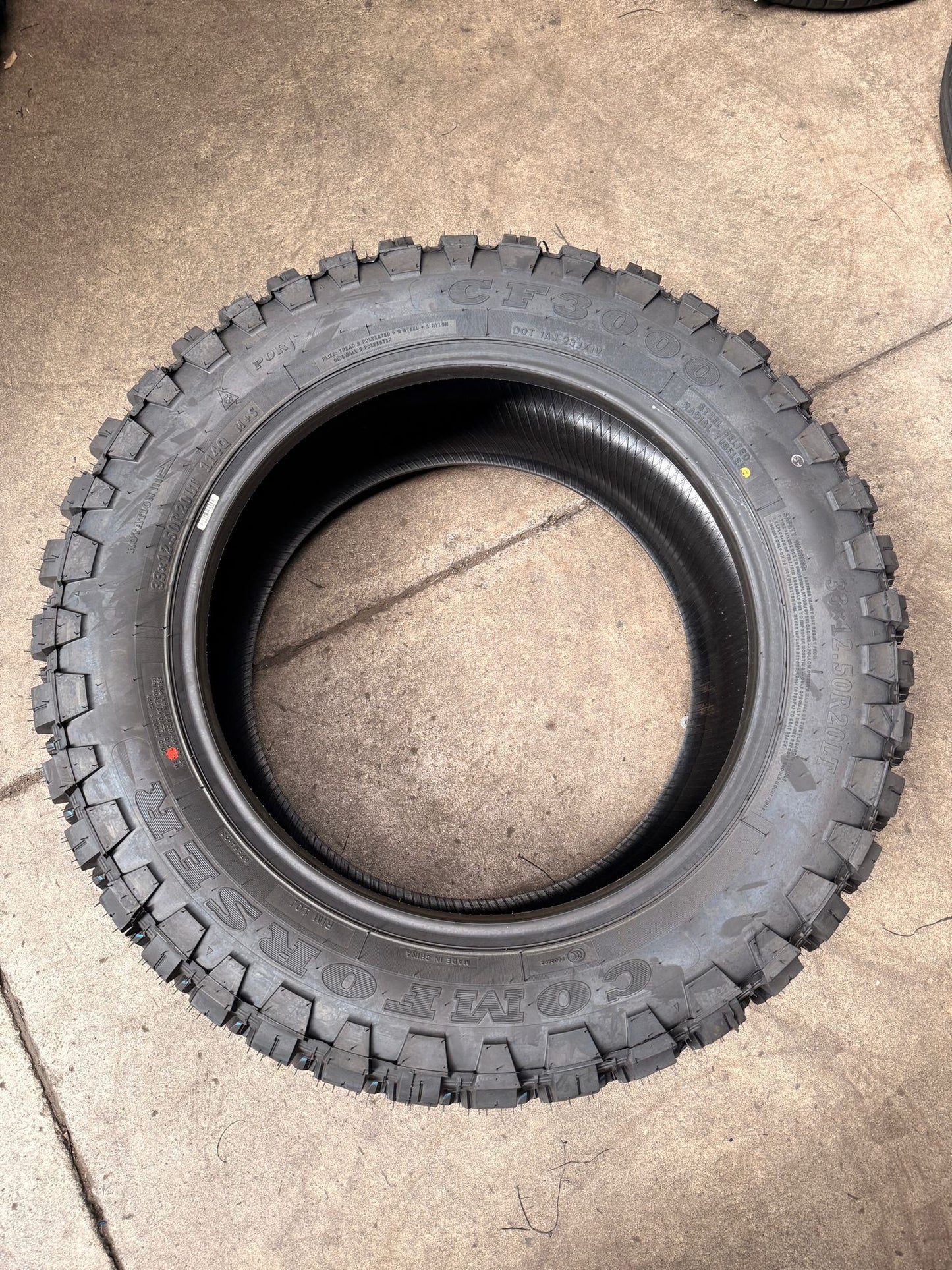 33x12.5R20 Rovelo MT 114Q Mud Terrain Tyre