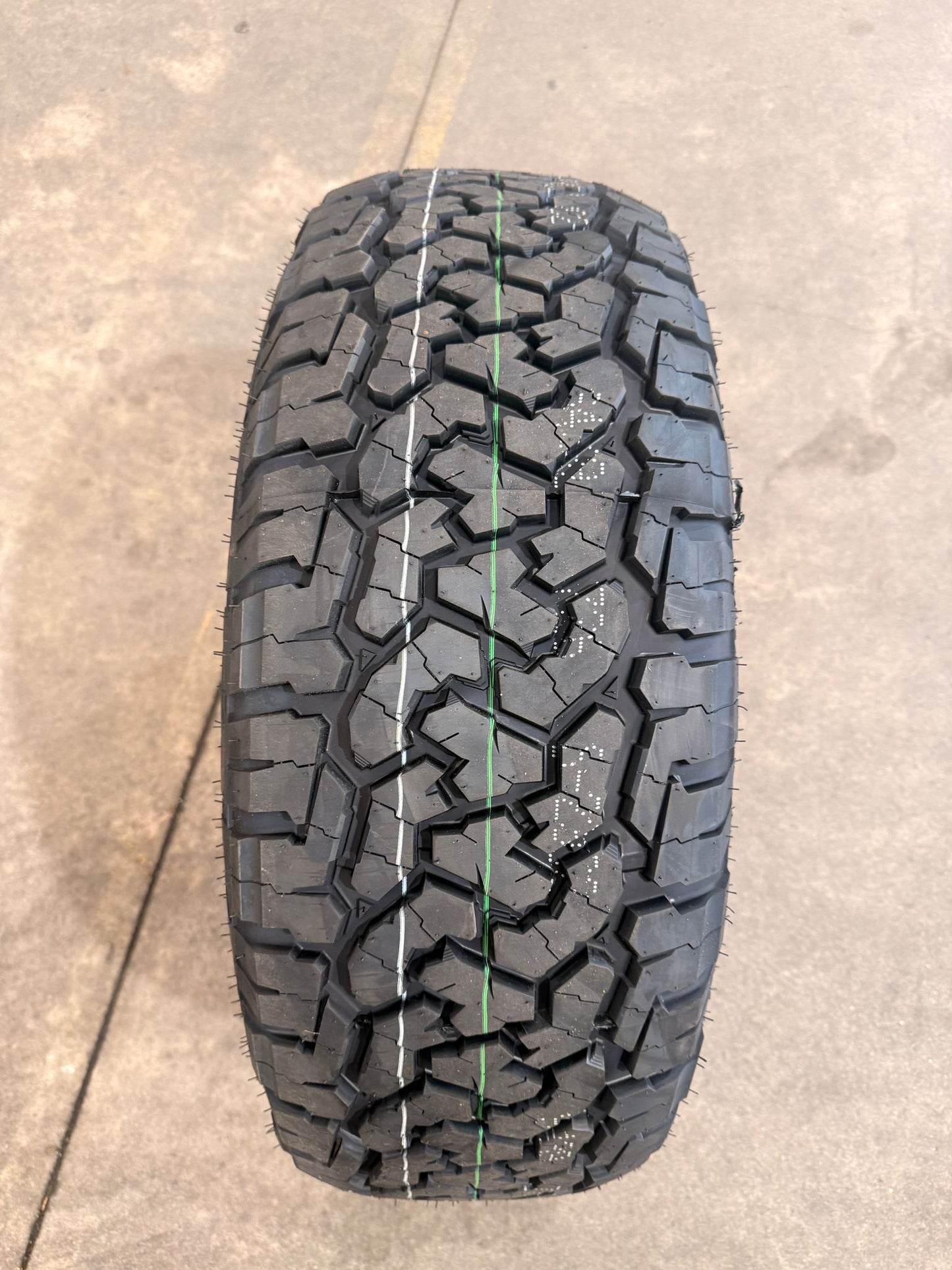 265/65R17 112S AT – Comforser New Tyre | 4WD / Ute | All-Terrain