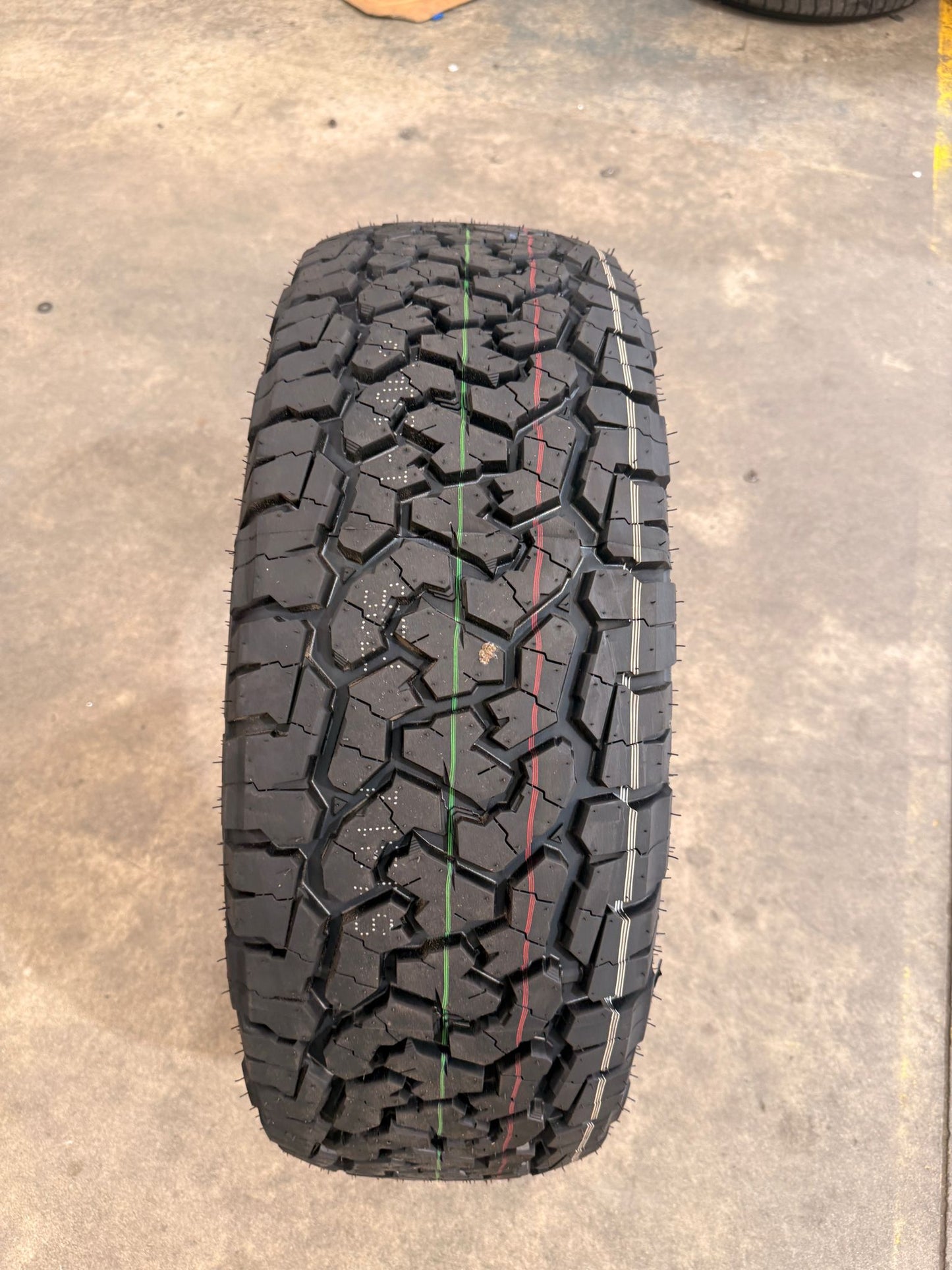 245/65R17 111T XL 8PR AT – Comforser New Tyre | SUV / 4WD | All-Terrain