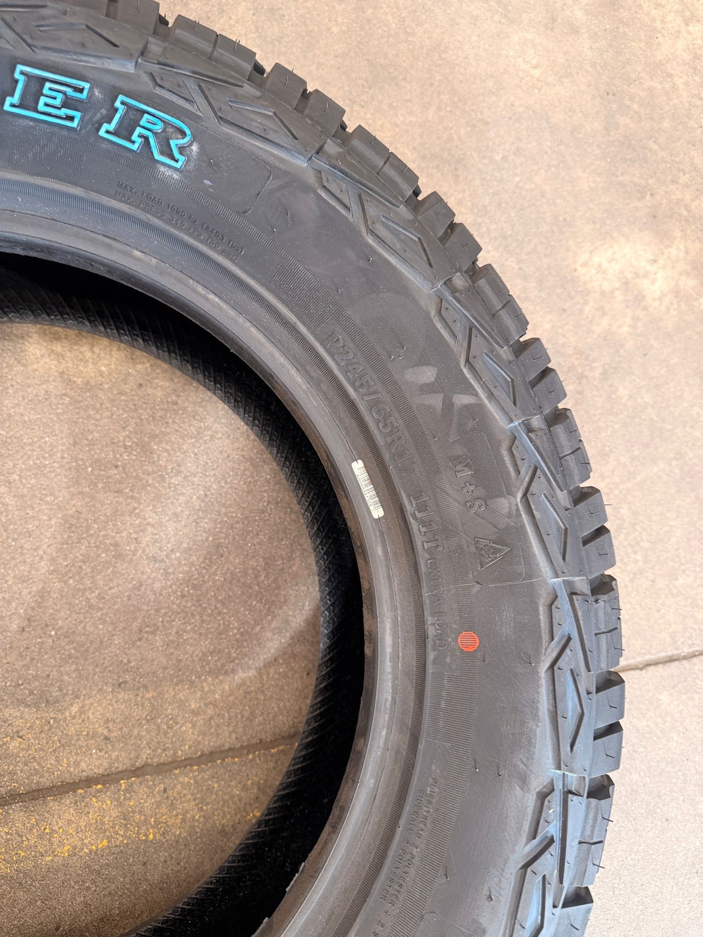 245/65R17 111T XL 8PR AT – Comforser New Tyre | SUV / 4WD | All-Terrain