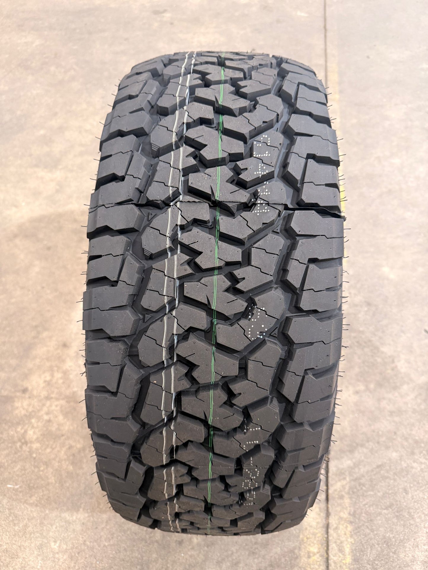 275/55R20 120/117S 10PR AT – Comforser New Tyre | 4WD / Ute | All-Terrain