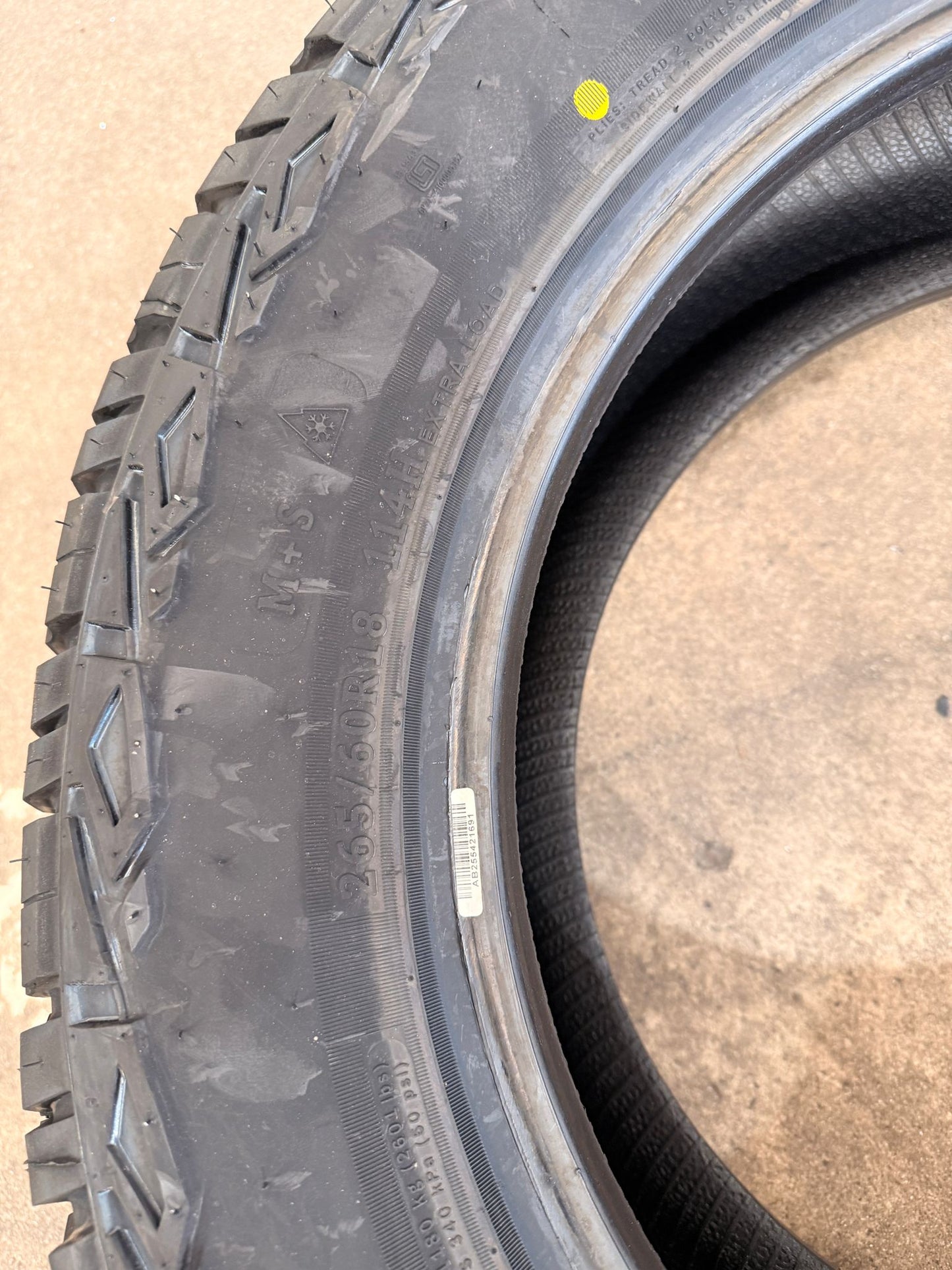 Comforser CF1100 AT 265/60R18 114H XL All Terrain Tyre