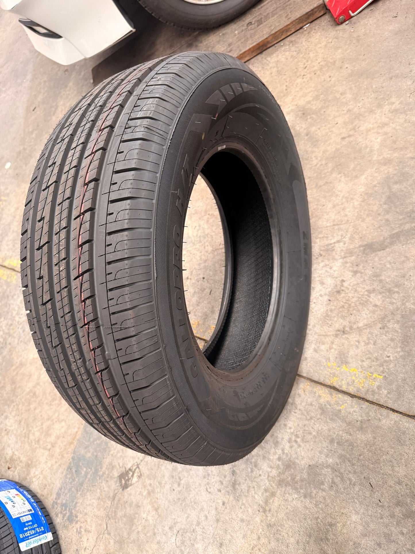255/65R17 110H – Zmax New Tyre | SUV / 4WD / Ute | Highway Terrain