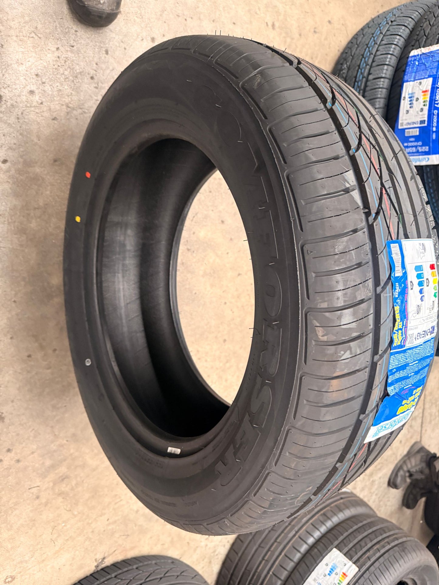 255/55R18 109W XL – Comforser New Tyre | SUV / 4WD | Performance Touring