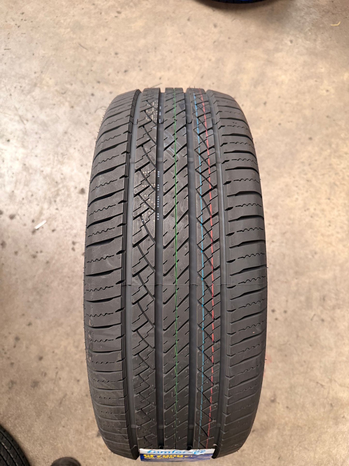 235/55R18 104W XL – Comforser New Tyre | SUV / Crossover | Touring / Performance