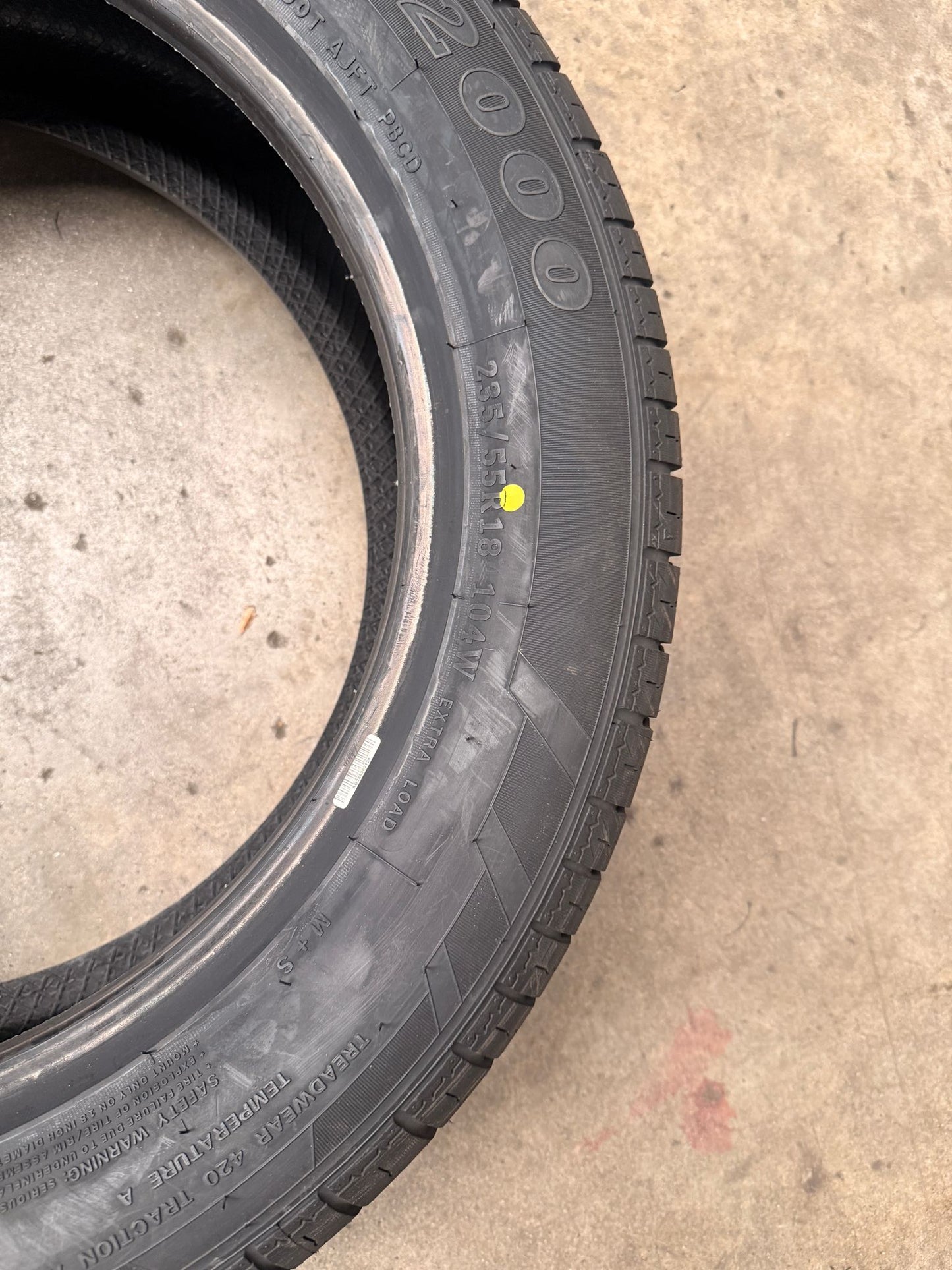 235/55R18 104W XL – Comforser New Tyre | SUV / Crossover | Touring / Performance