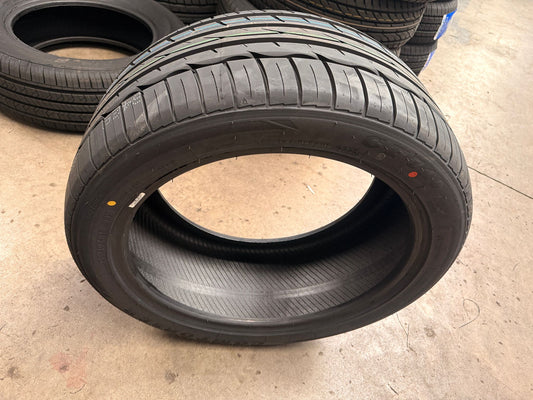 255/40R18 99W XL – Comforser New Tyre | Passenger Car | Performance