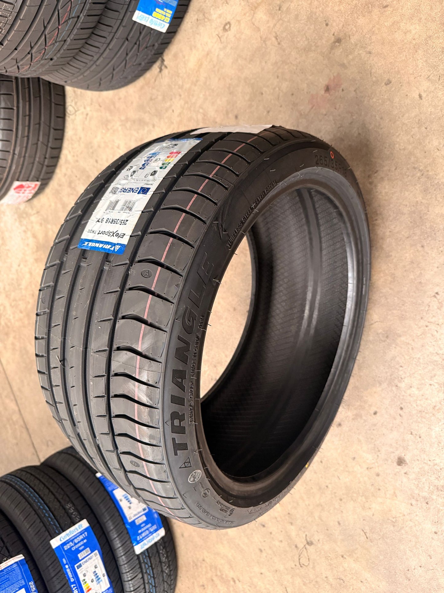 265/35R18 97Y – Triangle New Tyre | Passenger Car | Ultra High Performance