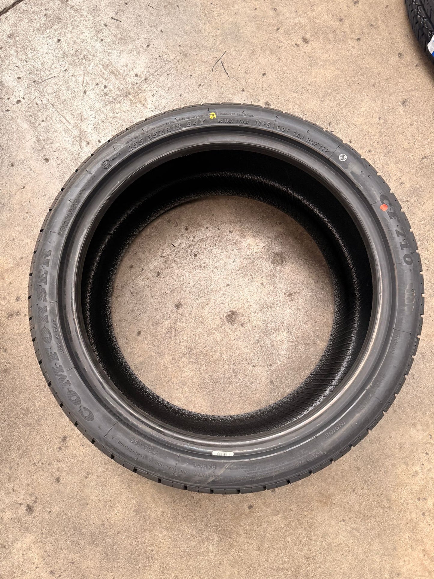 255/35R18 94Y XL – Comforser New Tyre | Passenger Car | Ultra High Performance