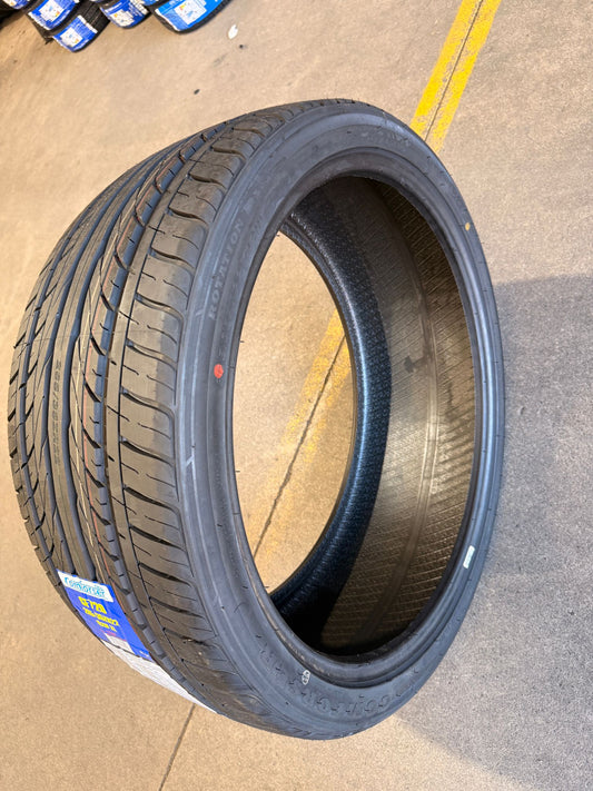 265/35ZR22 Comforser CF720 High Performance Tyre 102W XL