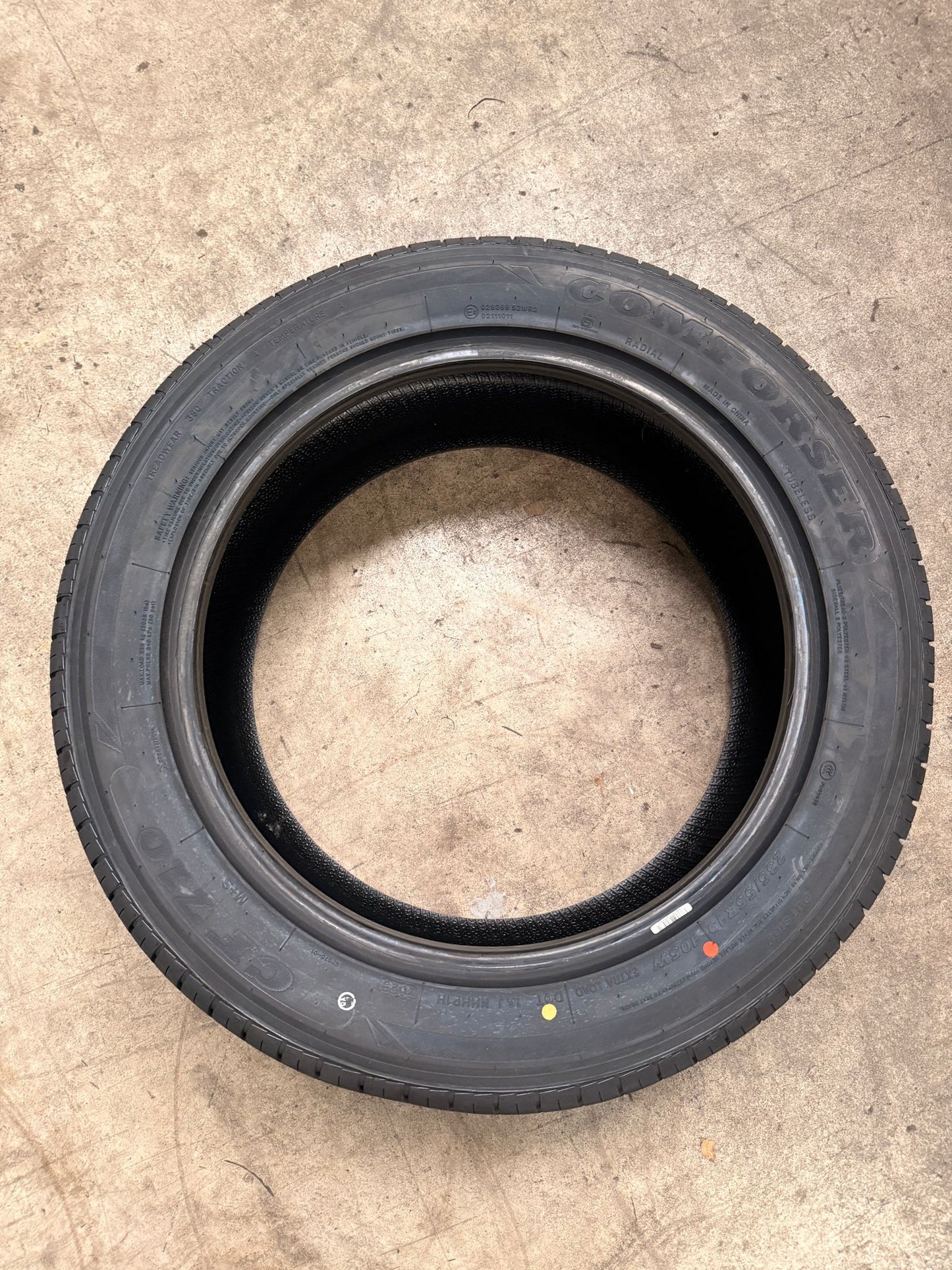 235/55R19 105W XL – Comforser New Tyre | SUV / Crossover | Touring / Performance
