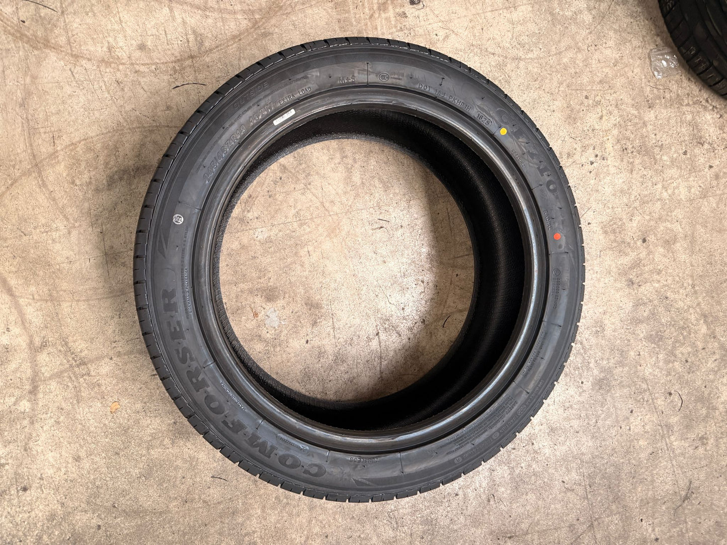 245/45R19 102W XL – Comforser | Passenger Car / SUV | Ultra High Performance