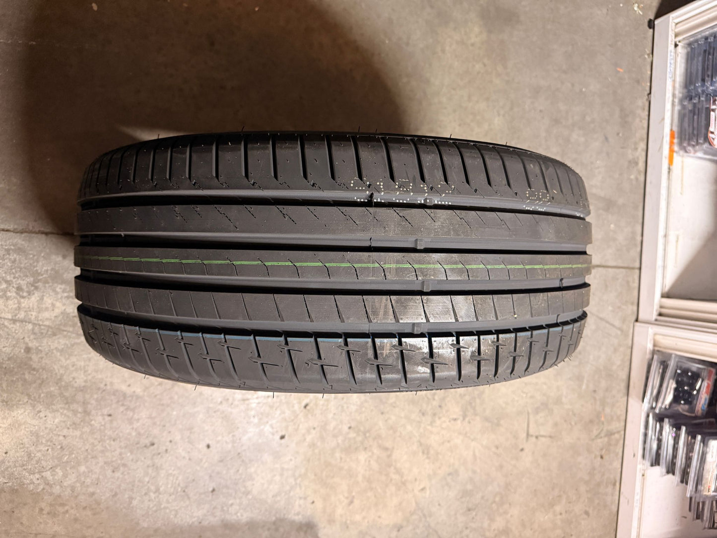 255/45R20 105W XL – Roadcruza New Tyre EV Compatible  High Perform | Extra Load