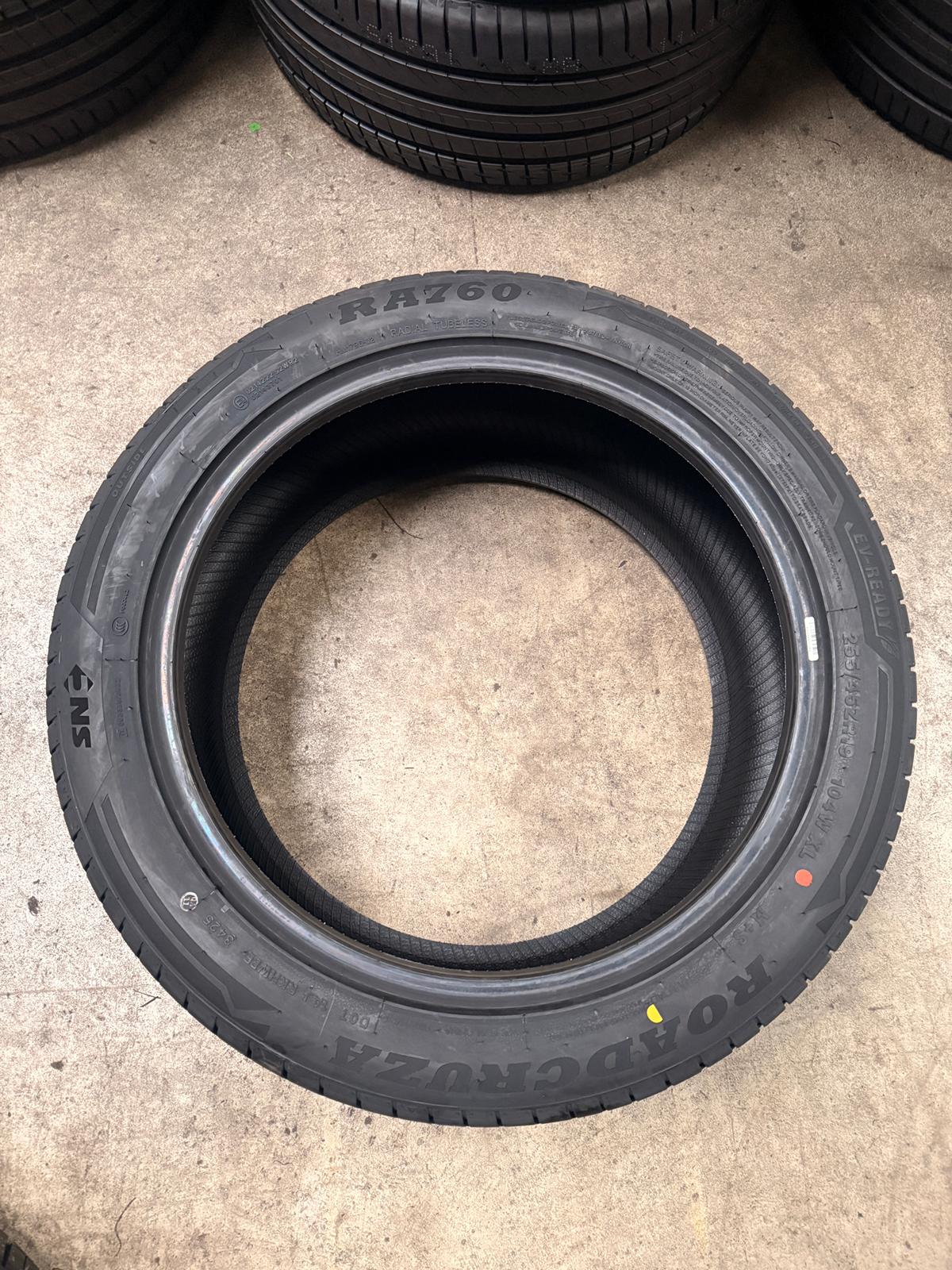 255/45R19 RA760 104W XL – EV Compatible Performance Tyre