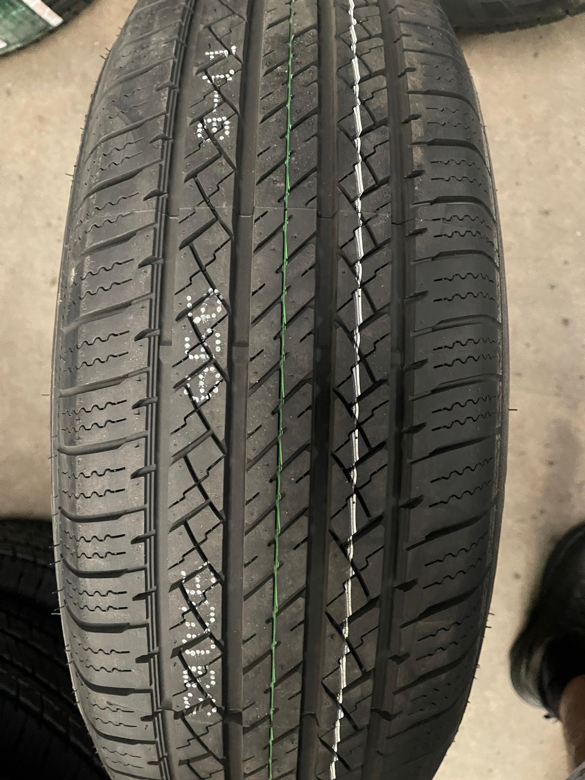 235/70R16 106H – Comforser HT Tyre | Highway Terrain | SUV & 4x4