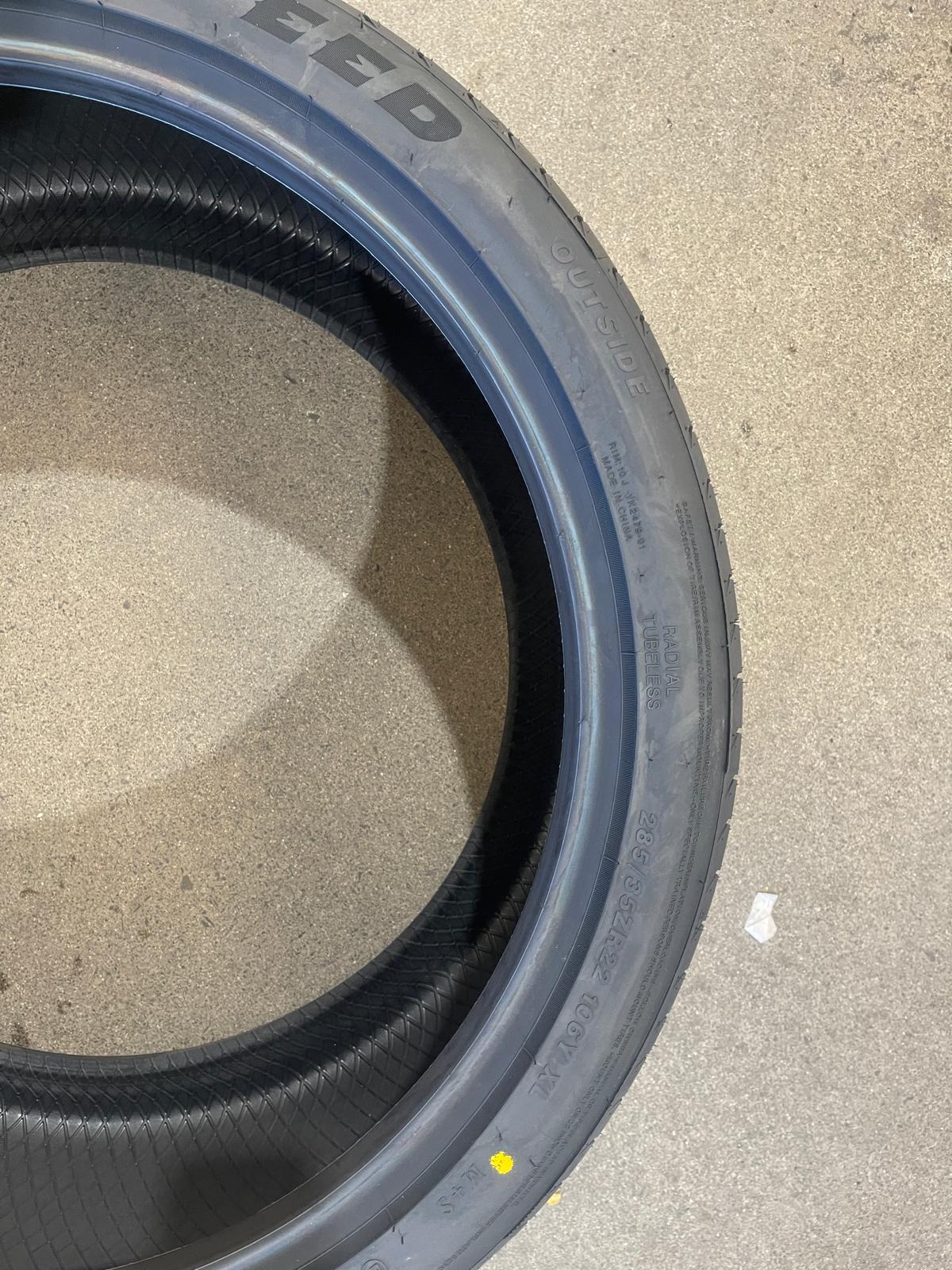 285/35R22 106Y XL Comforser – New Tyre | Performance SUV