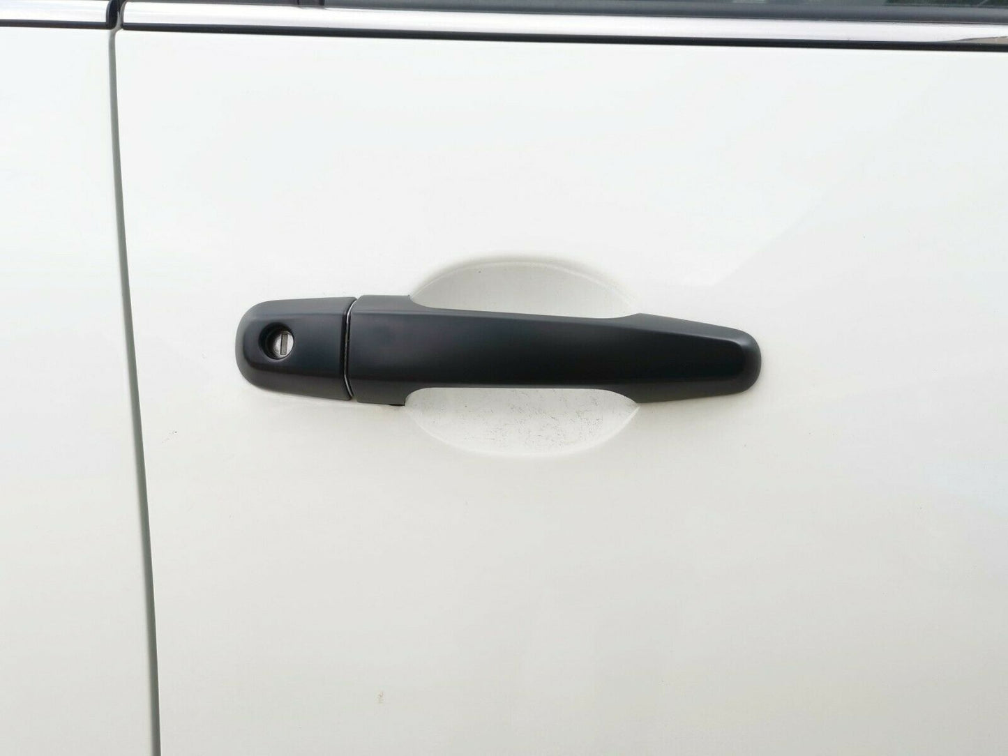 Mitsubishi Triton 2015–2022 Door Handle Covers set for all doors – view 2